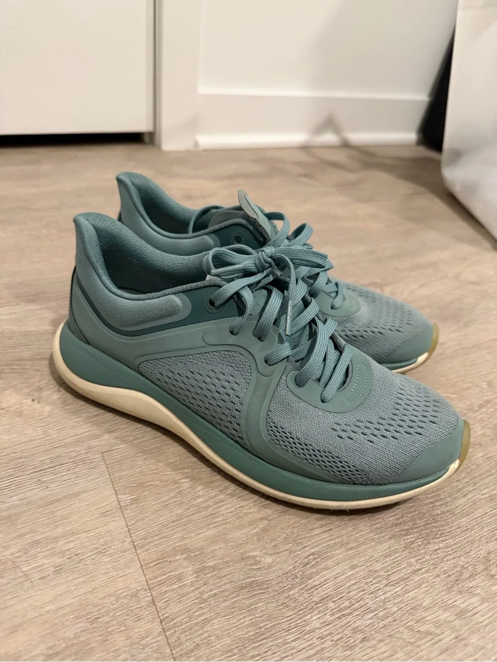 Lululemon Teal Women's Chargefeel Workout Sneakers